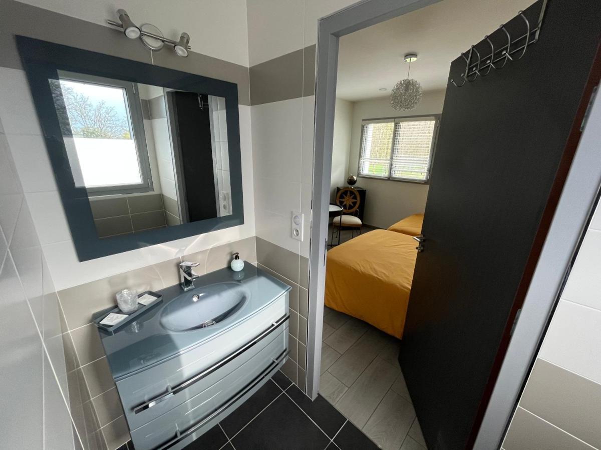 Bed and Breakfast Domaine Georges V Saint-Junien Esterno foto
