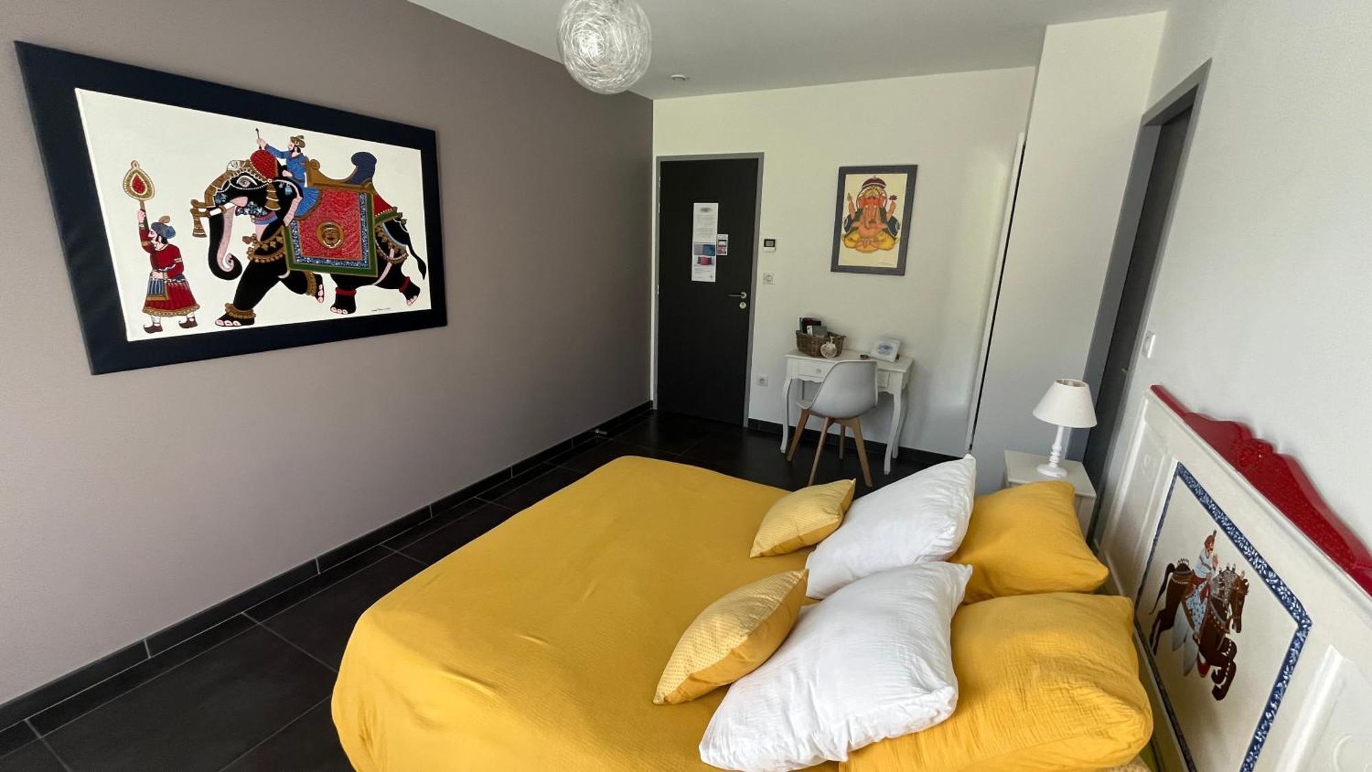 Bed and Breakfast Domaine Georges V Saint-Junien Esterno foto