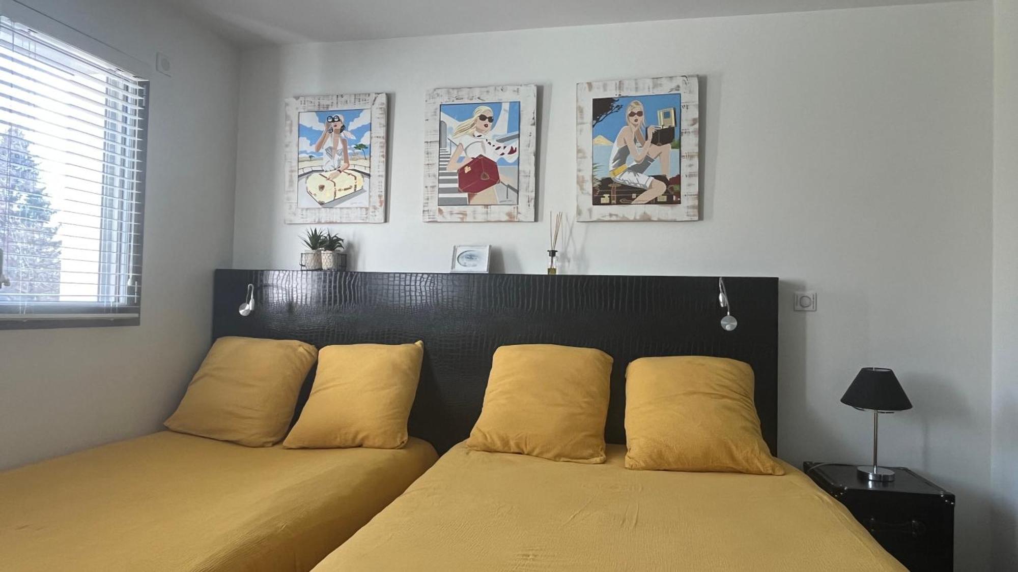 Bed and Breakfast Domaine Georges V Saint-Junien Esterno foto