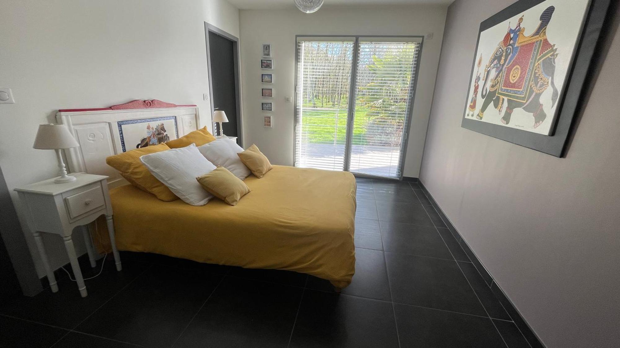 Bed and Breakfast Domaine Georges V Saint-Junien Esterno foto